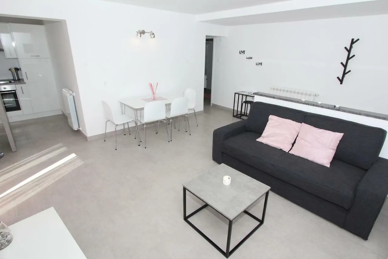 Apartments Polenta Rovinj 0*,